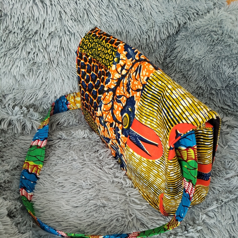 Purse - Picture 4 of 6